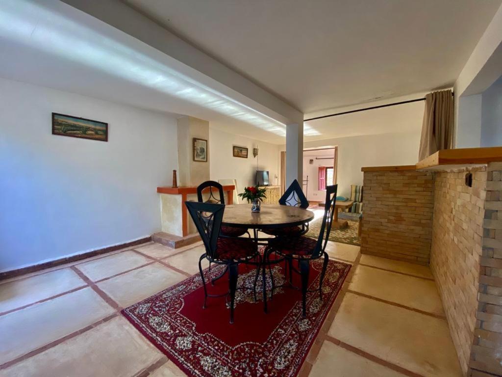Relais Esmeralda Lalla Takerkoust Luaran gambar