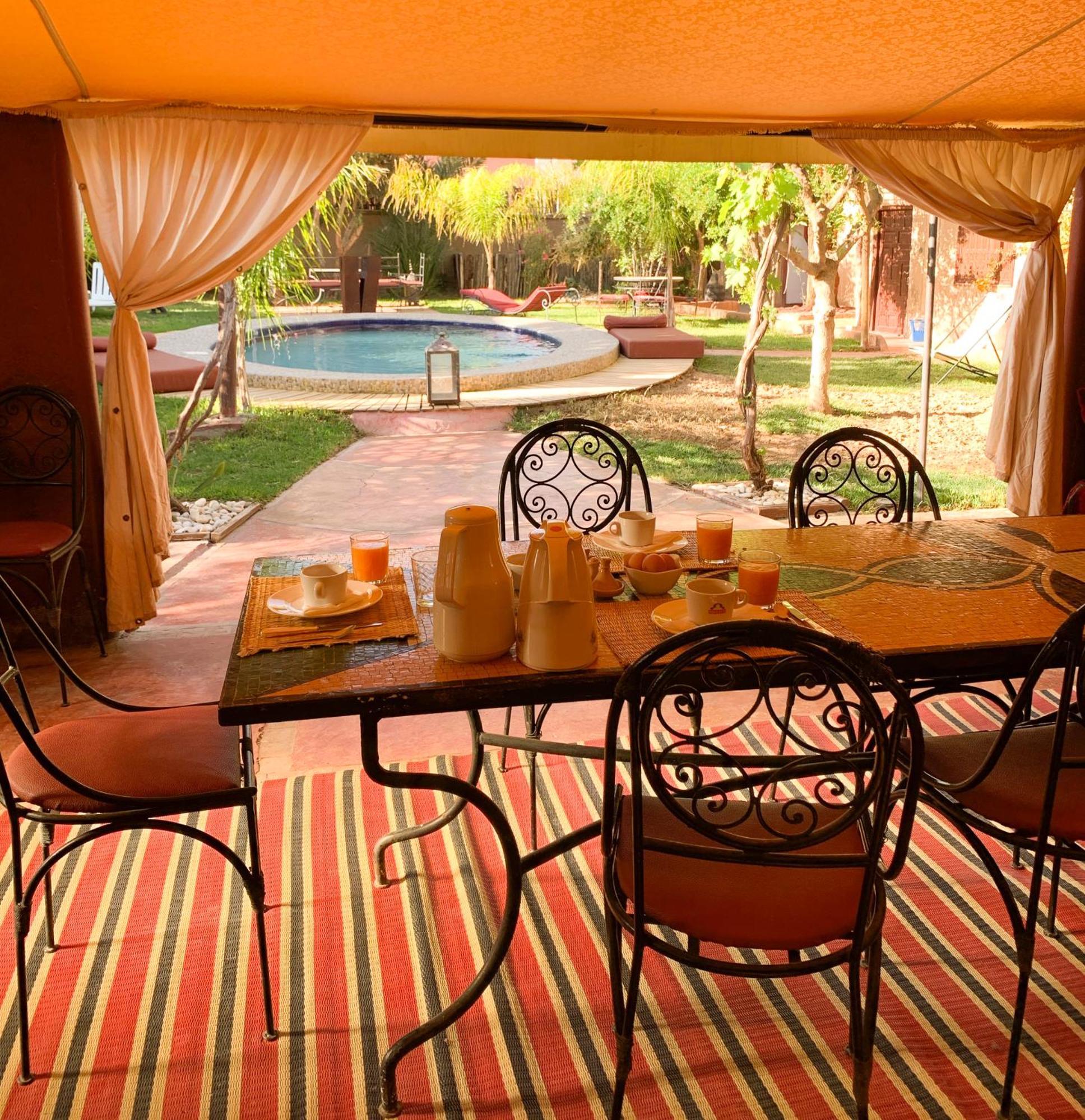 Relais Esmeralda Lalla Takerkoust Luaran gambar
